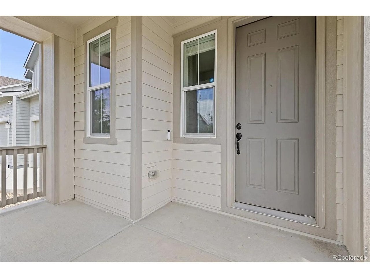 12882 Crane River Dr