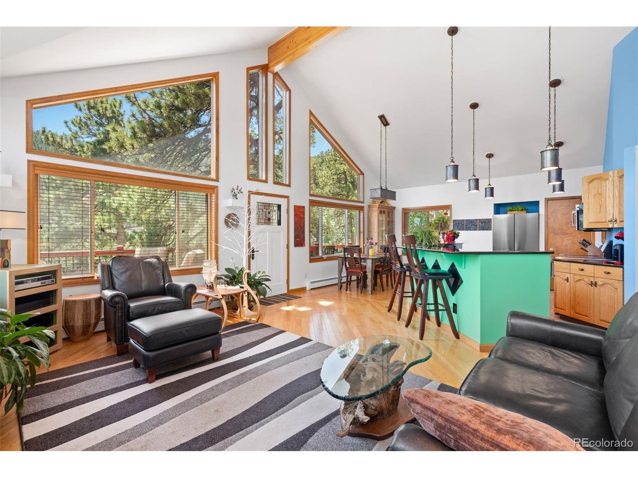 1281 Clear Creek Rd