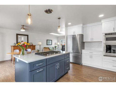 Tiny photo for 210 S 39th St, Boulder, CO 80305 (MLS # 1050785)