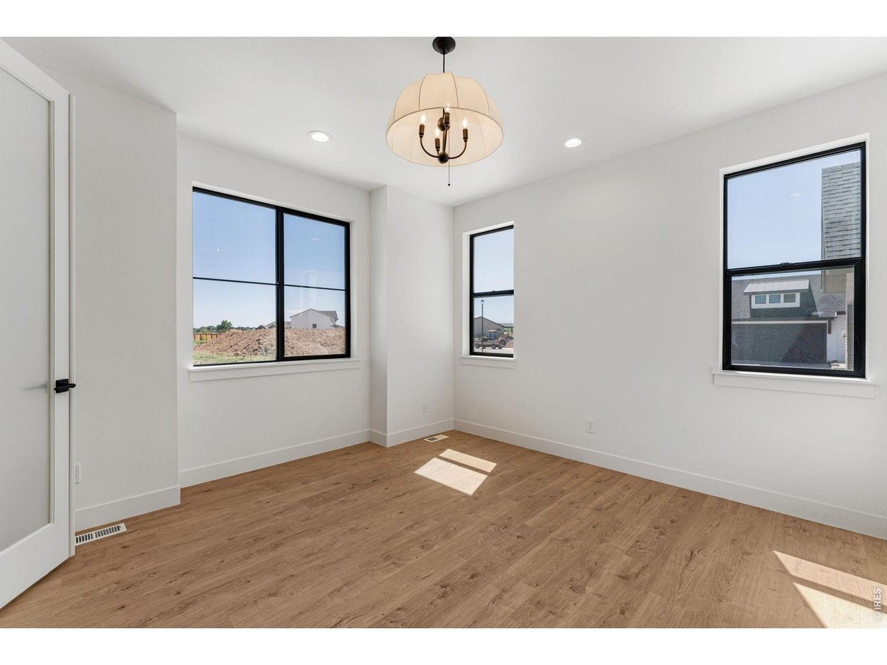 832 Clydesdale Dr, Windsor, CO, 80550, USA, 5 Bedrooms Bedrooms, ,5 BathroomsBathrooms,Residential,Active,832 Clydesdale Dr,1054215