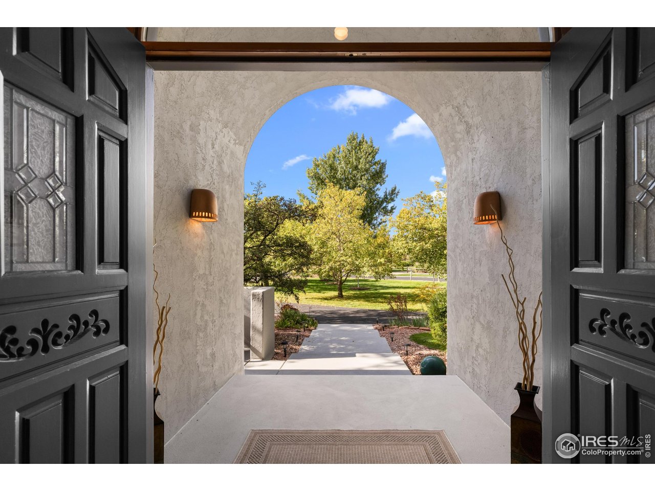 8726 Crimson Clover Ln