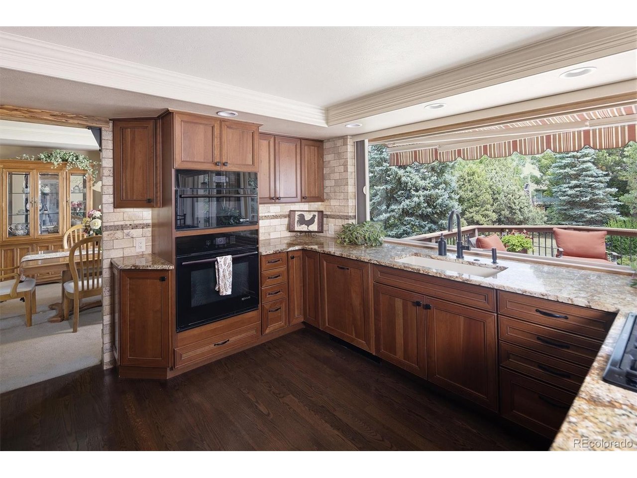 10226 Newton Ct