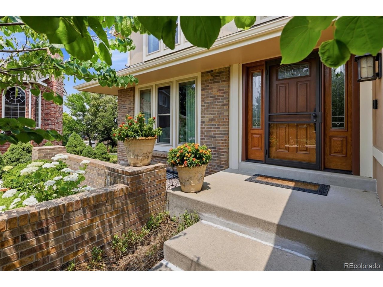 10226 Newton Ct