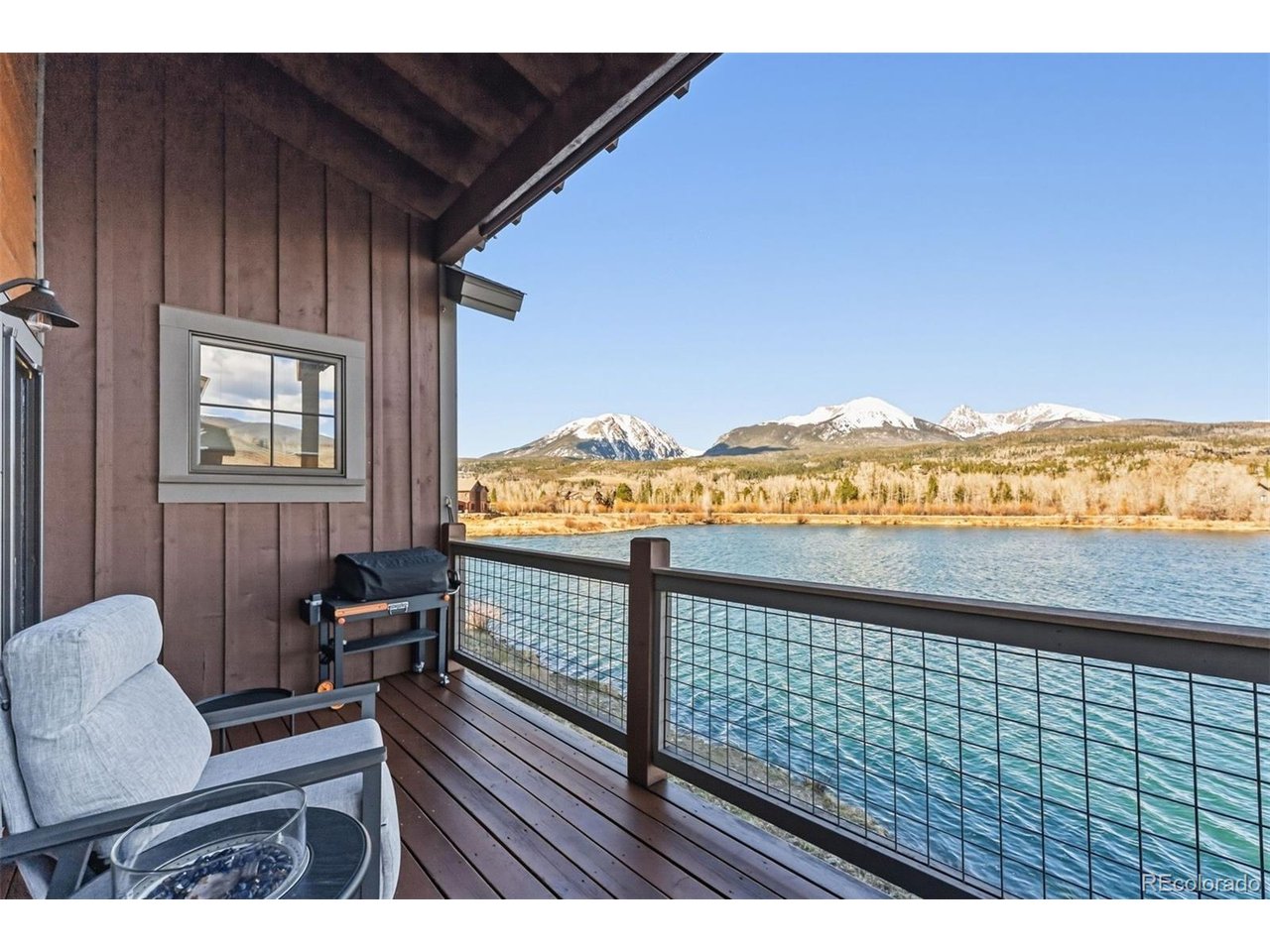 Water front living with views West and of Bufflao Mtn
