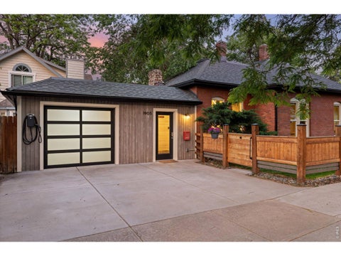 Photo of 1905 Arapahoe Ave, Boulder, CO 80302 (MLS # 1058971)