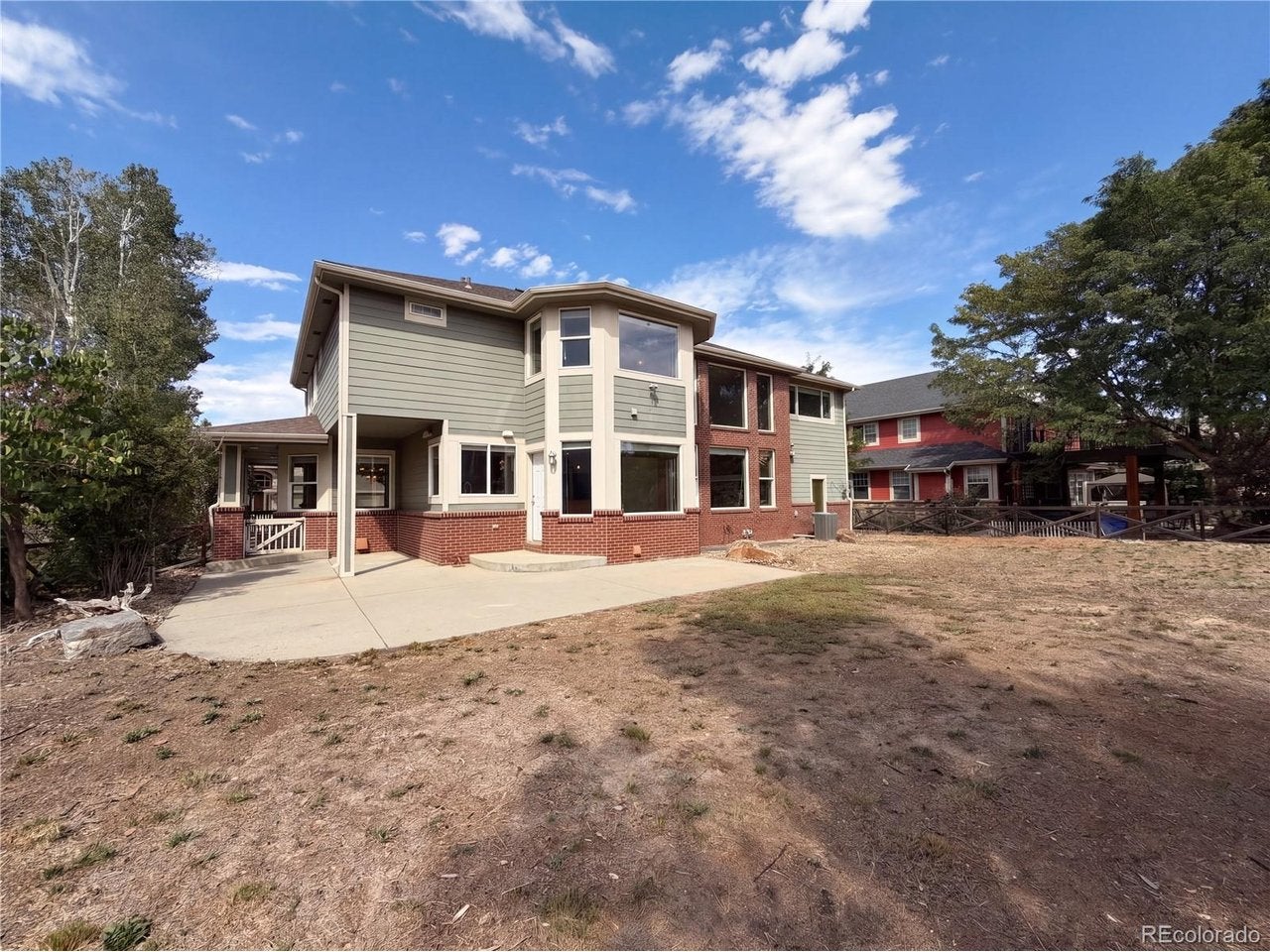 1138 Wyndemere Cir