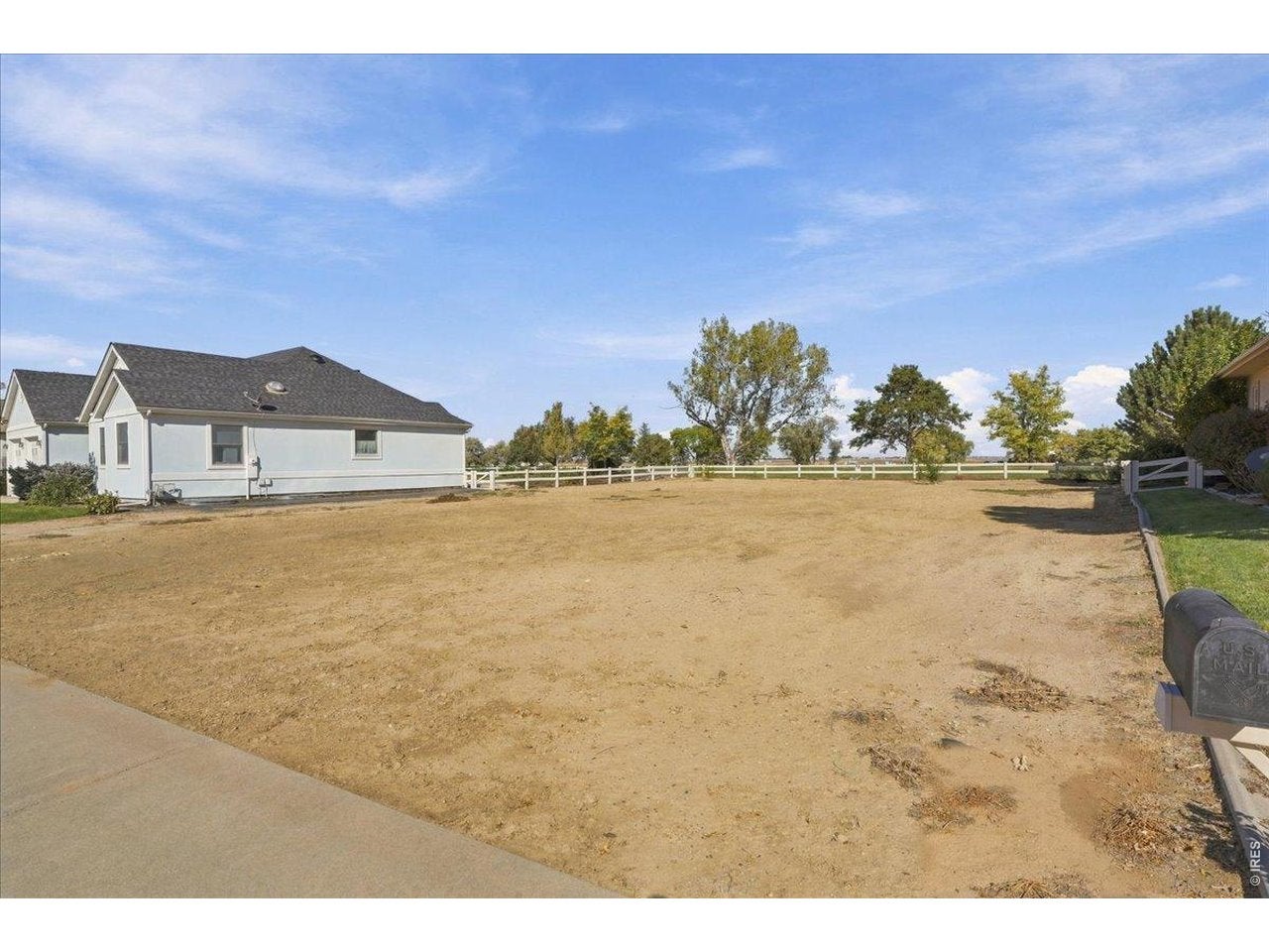 1537 Red Tail Rd