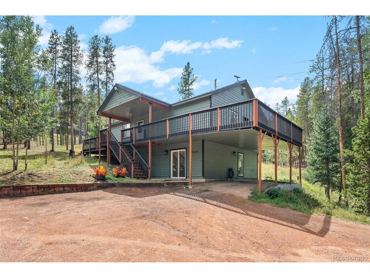 9039 Black Mountain Dr