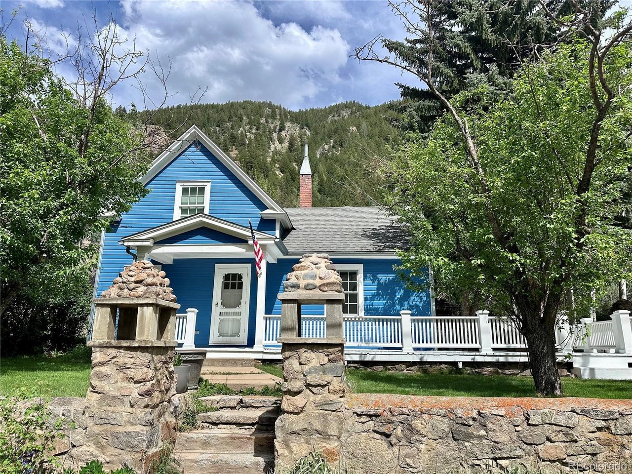 Photo 1 of 28 — 902 Main St, Georgetown, CO 80444