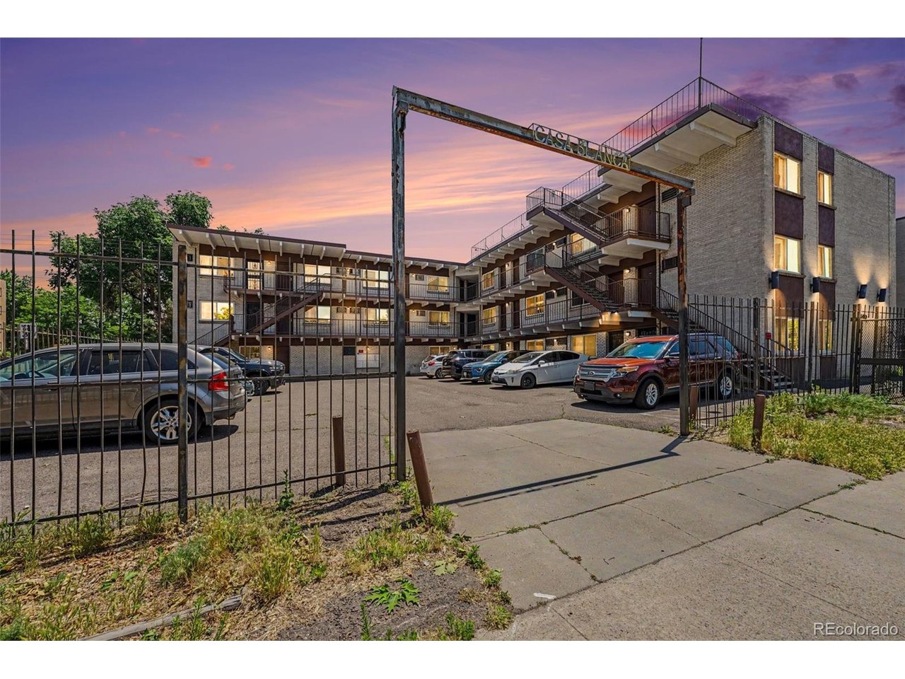 Photo 1 of 13 — 590 N Logan St 206, Denver, CO 80203