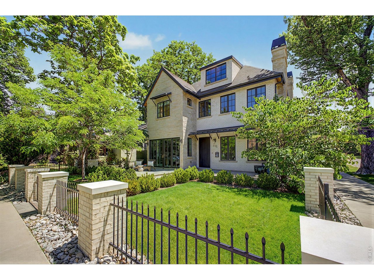 Photo 1 of 50 — 792 S High St, Denver, CO 80209