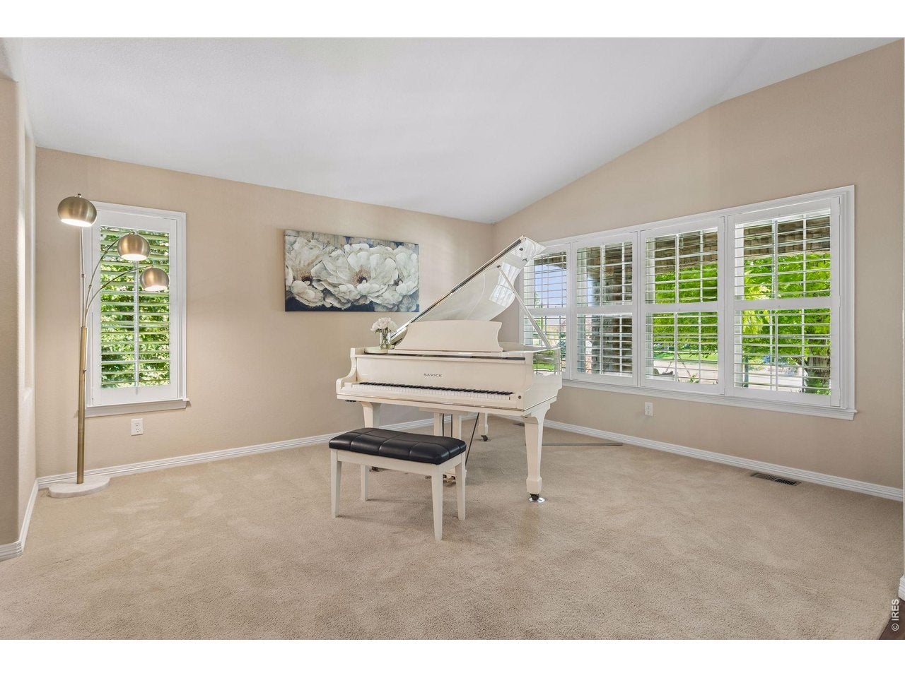 1763 Montgomery Cir