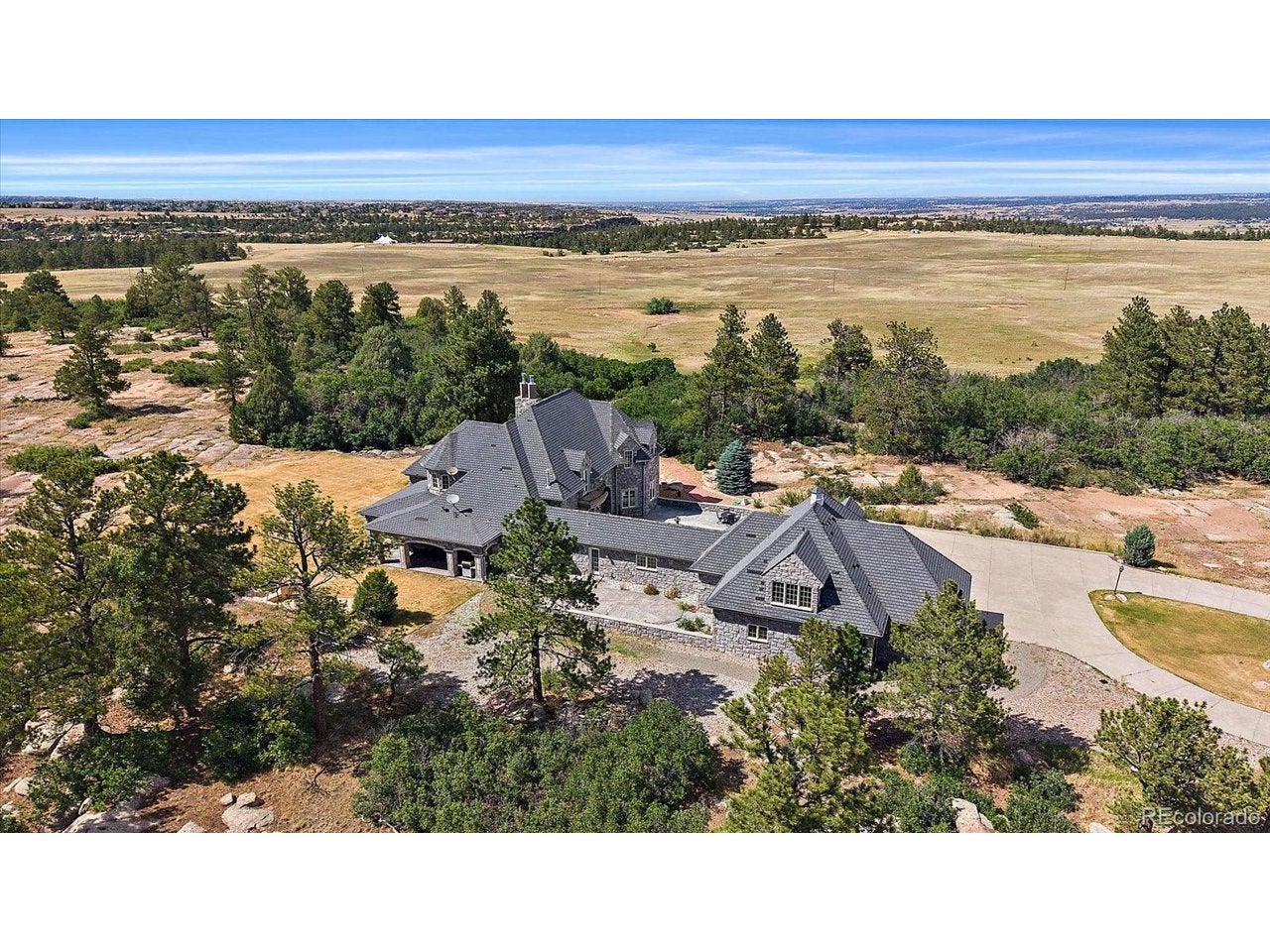 1175 Castle Pointe Dr