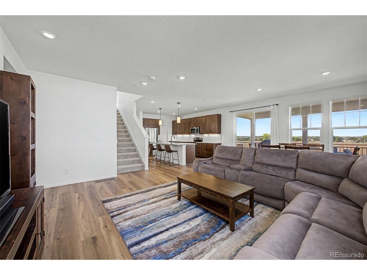 1181 Mourning Dove Ave