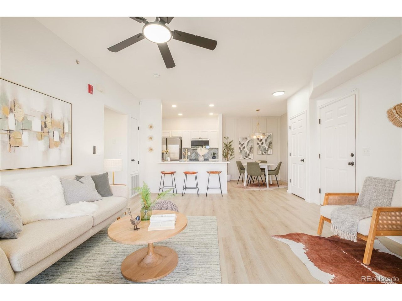 Photo 1 of 30 — 15700 E Jamison Dr 2-204, Englewood, CO 80112
