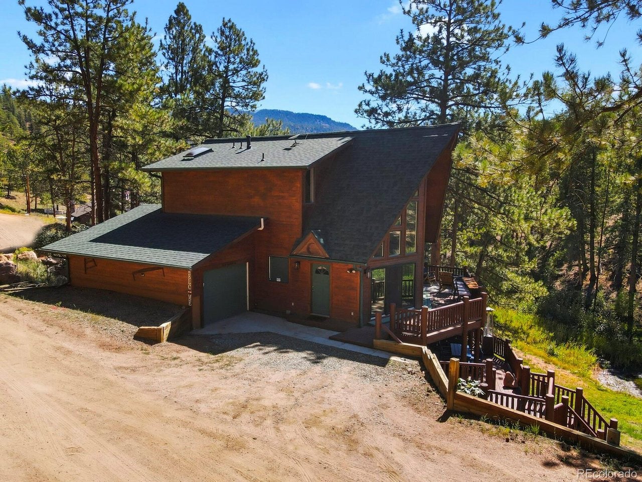 15228 Rainbow Dr