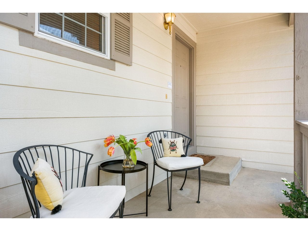 1615 Holeman Dr