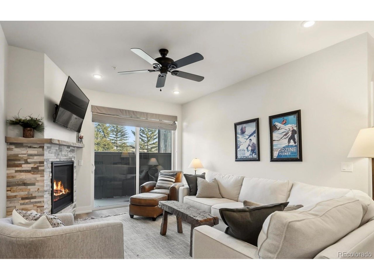 235 E La Bonte St 106