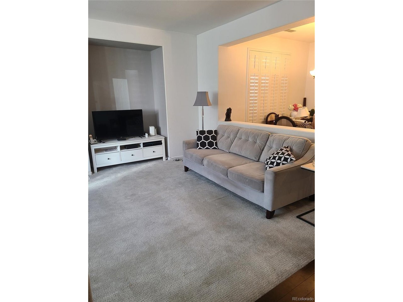 9492 Cedarhurst Ln B