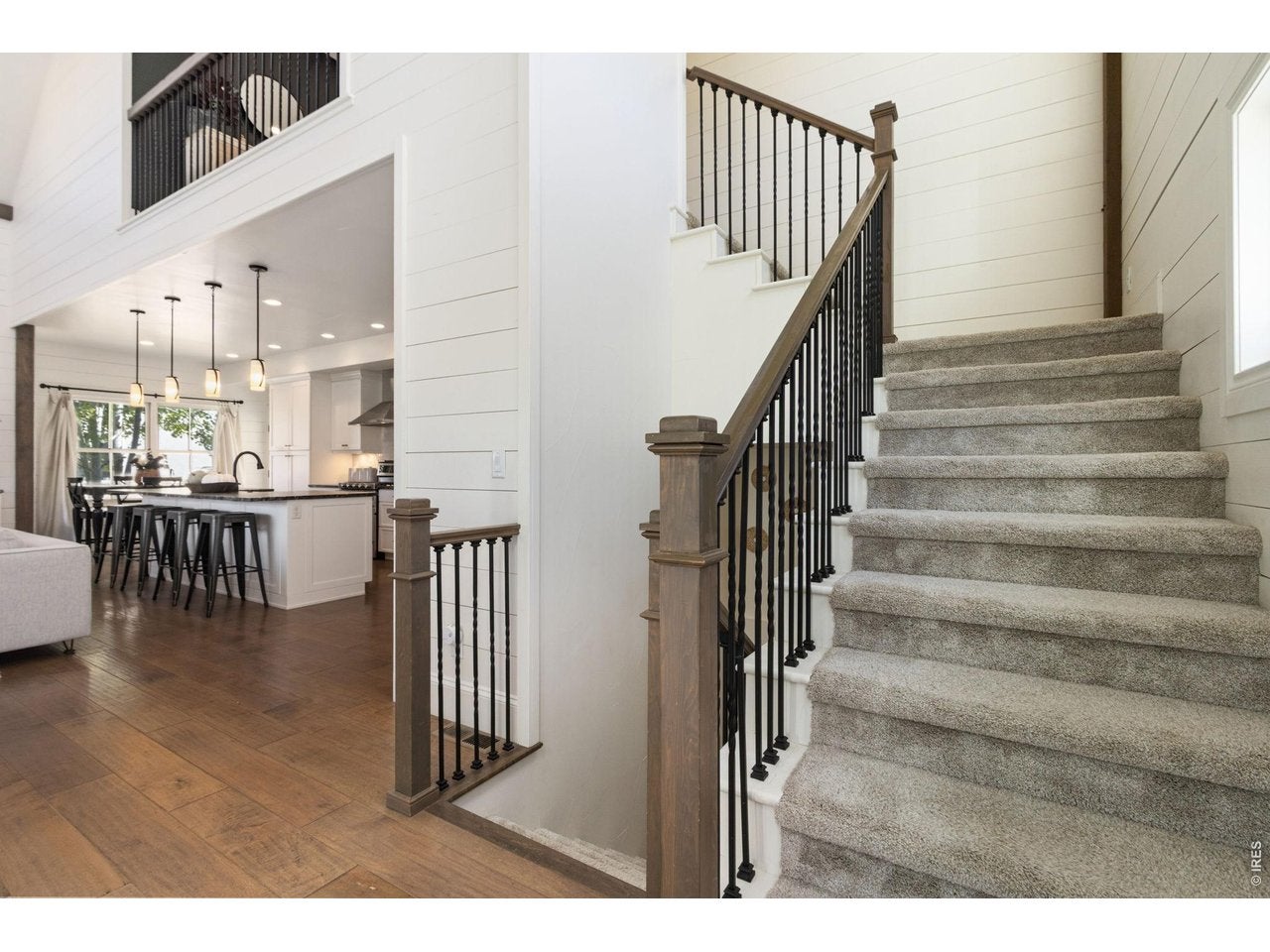 4902 Corsica Dr