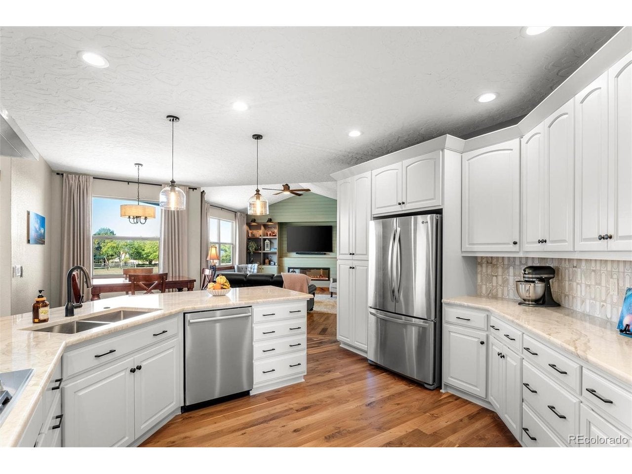 17645 Silver Fox Ct