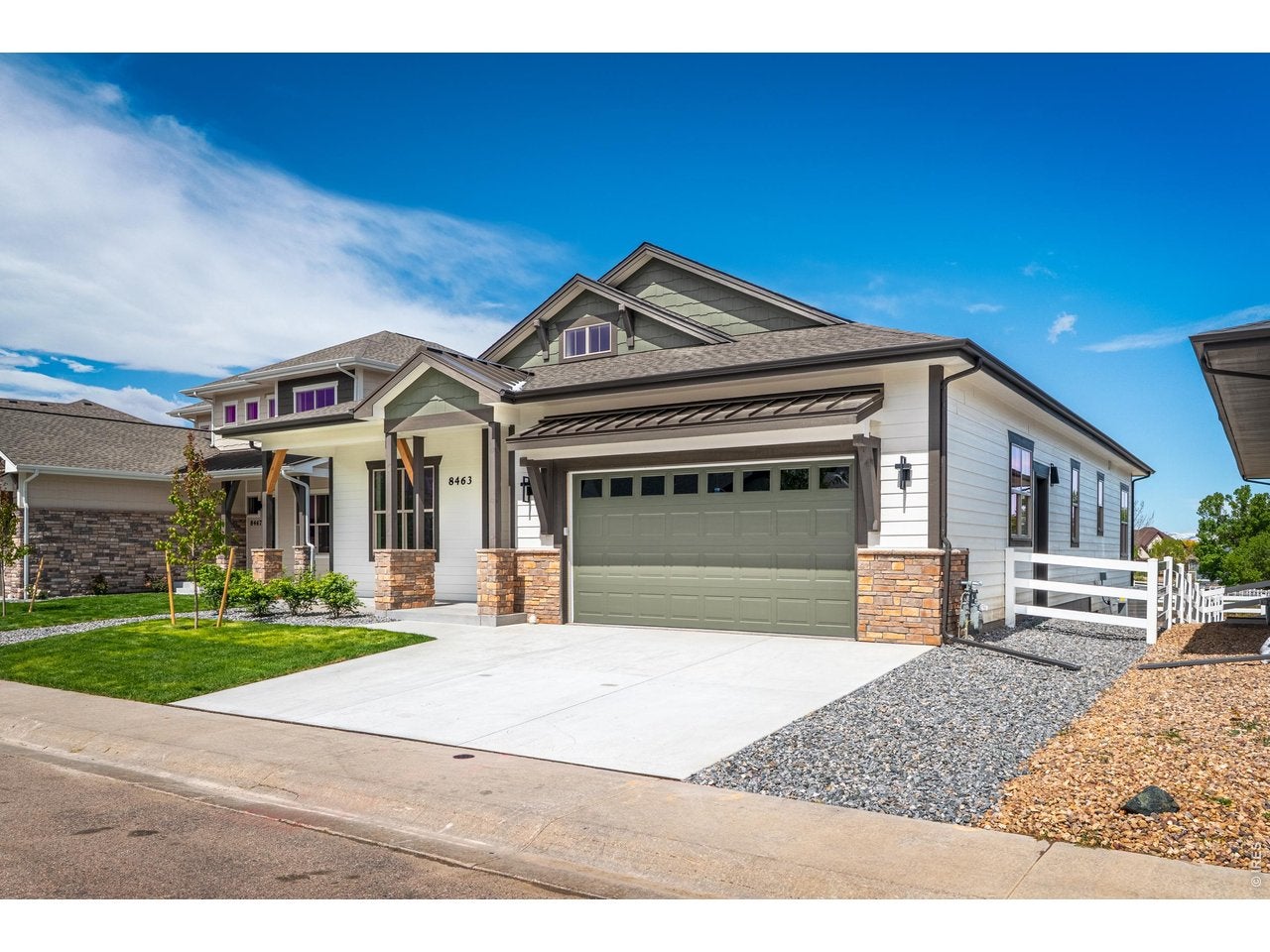 8463 Annapolis Dr