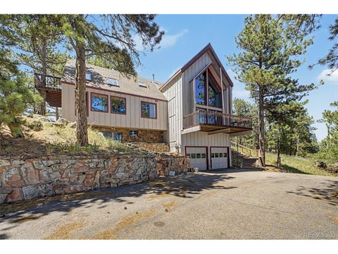 Photo of 419 Wild Horse Cir, Boulder, CO 80304 (MLS # 6580915)