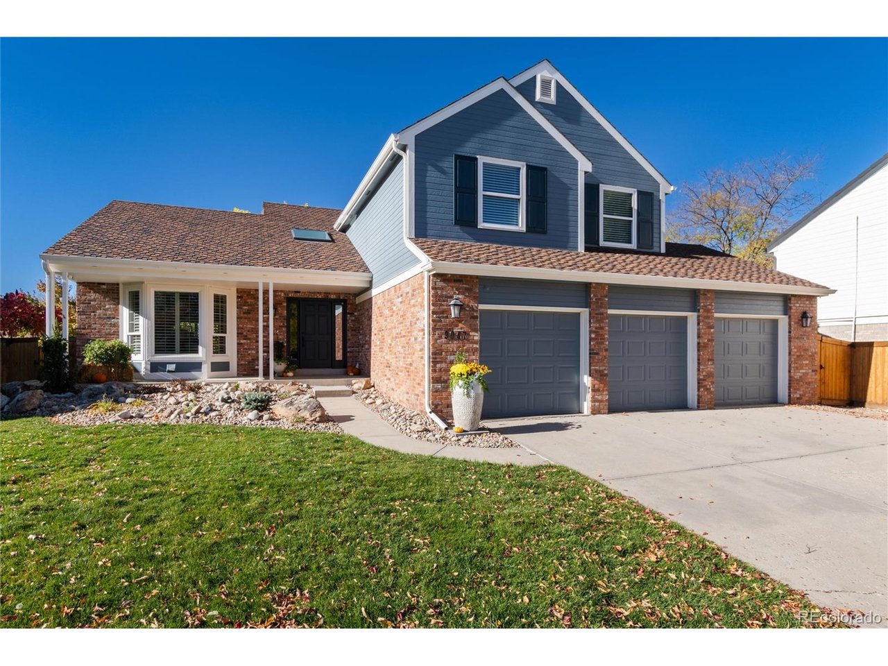 9047 Mountain Laurel Way