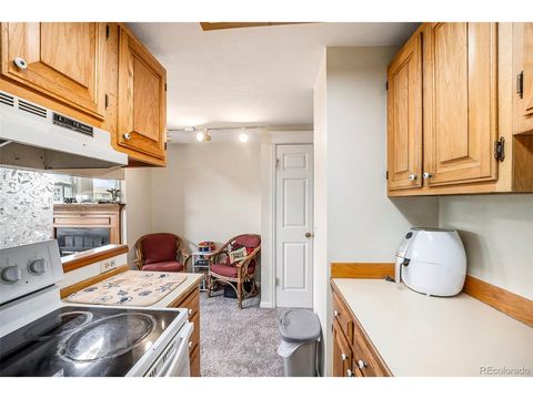 Tiny photo for 2205 Arapahoe Ave 8, Boulder, CO 80302 (MLS # 5366937)