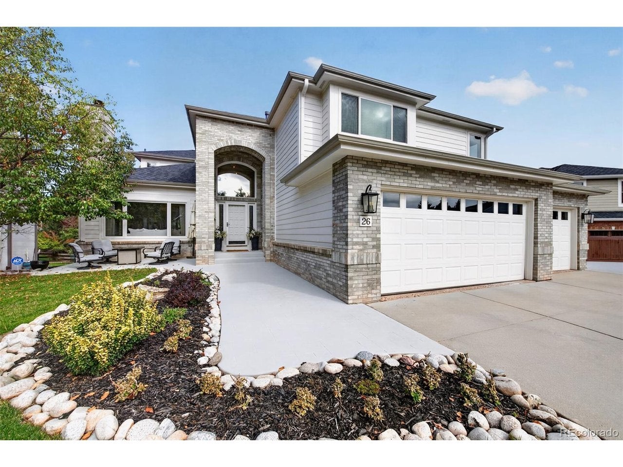 26 Desert Willow Ln