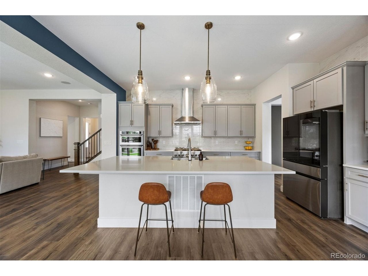4616 Girardot Pt