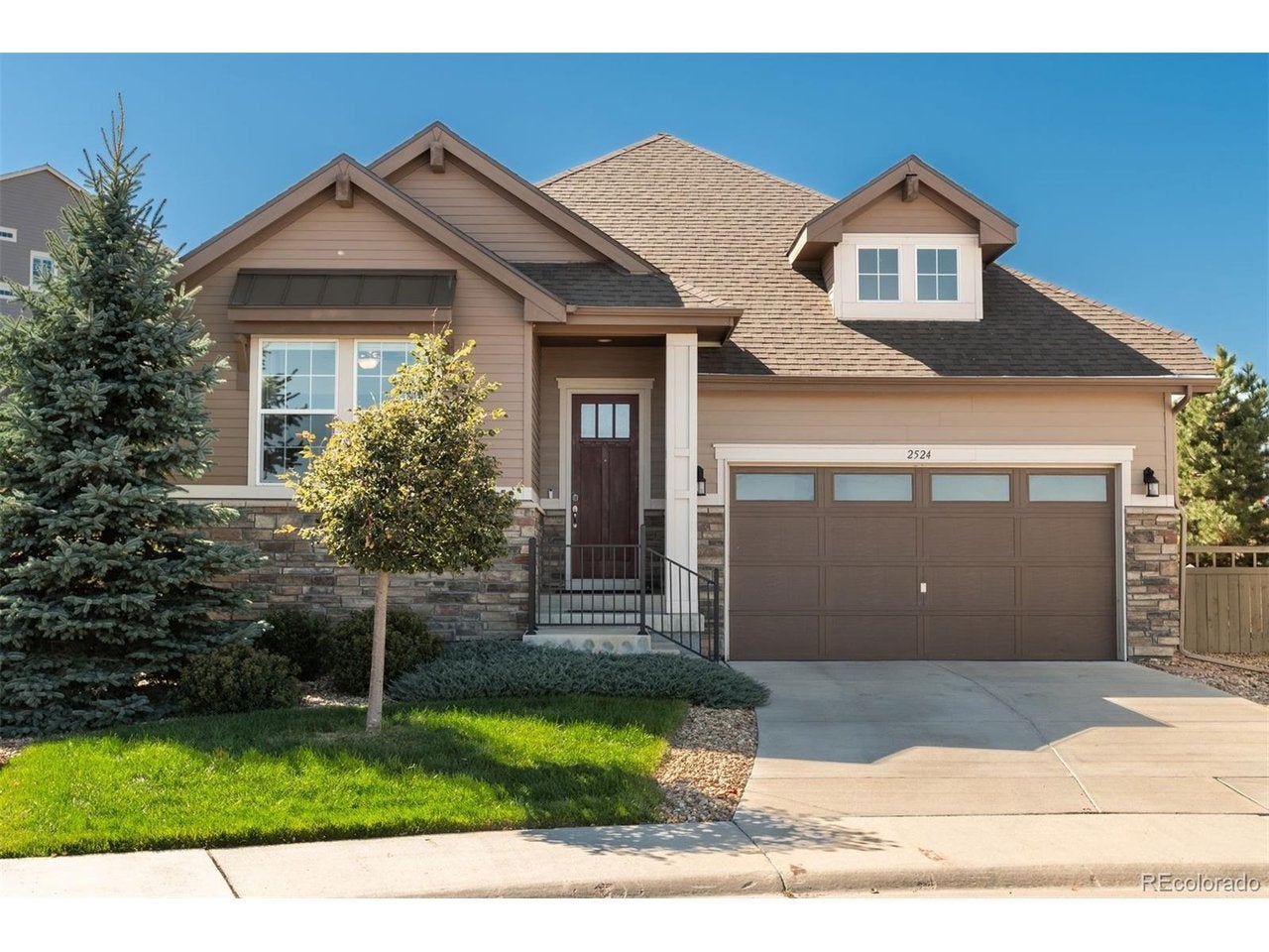2524 Lassen Ln