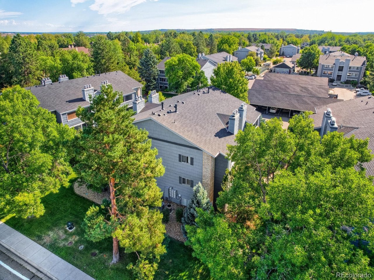 4652 White Rock Cir 3