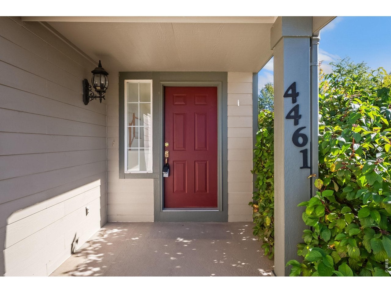 4461 Twin Peaks Dr