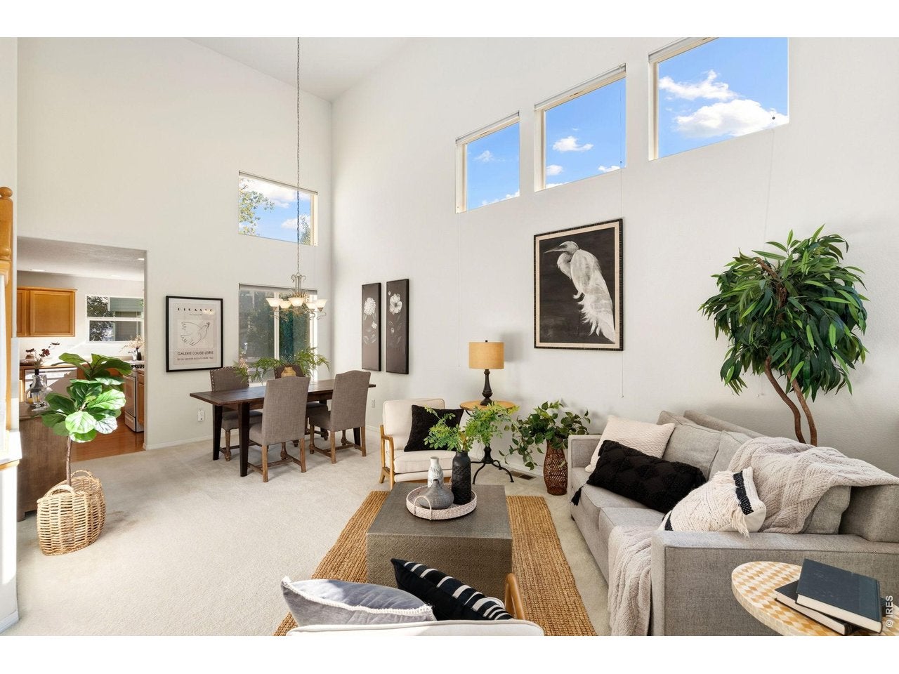 4461 Twin Peaks Dr