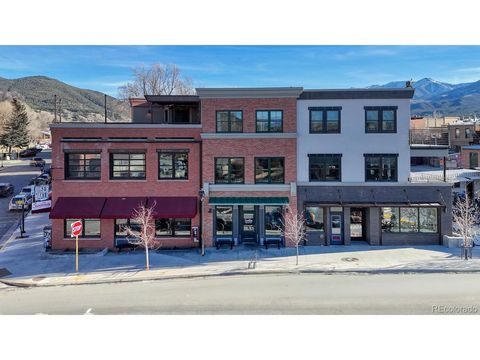 129 W Sackett Ave I Salida CO 81201