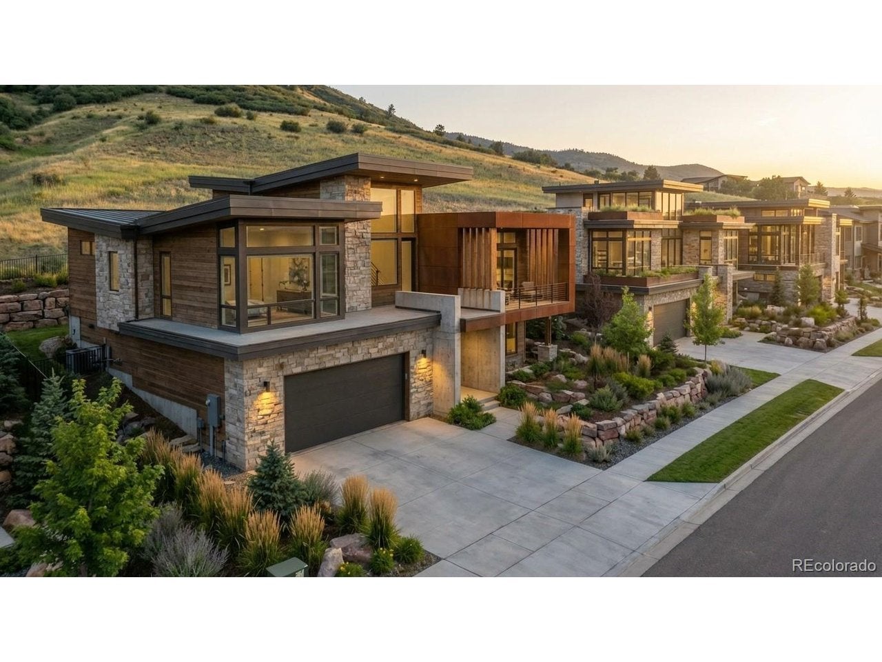 18467 Anvil Cir