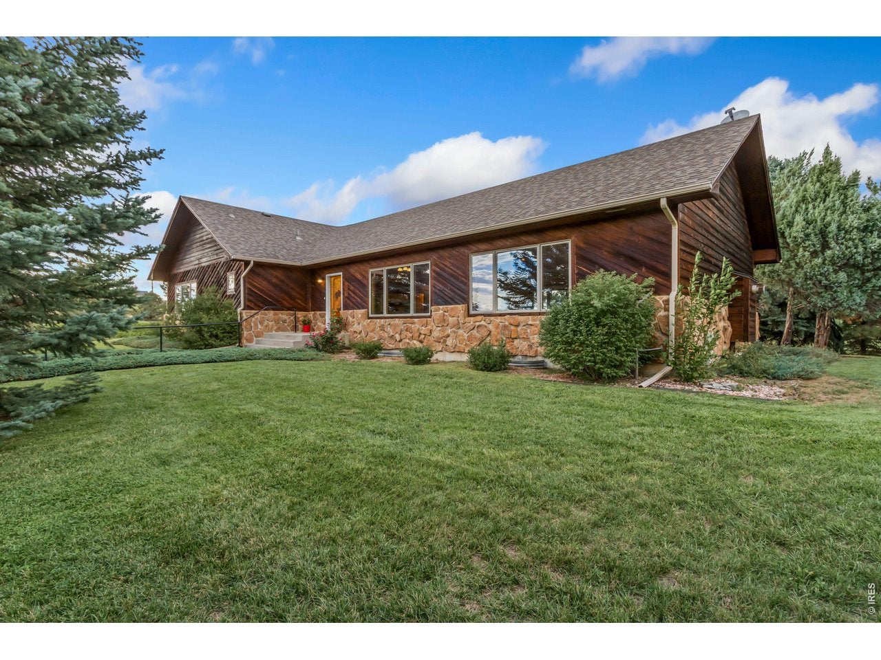 400 Gait Cir