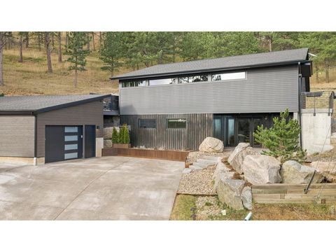 Photo of 316 Pine Tree Ln, Boulder, CO 80304 (MLS # 1054372)
