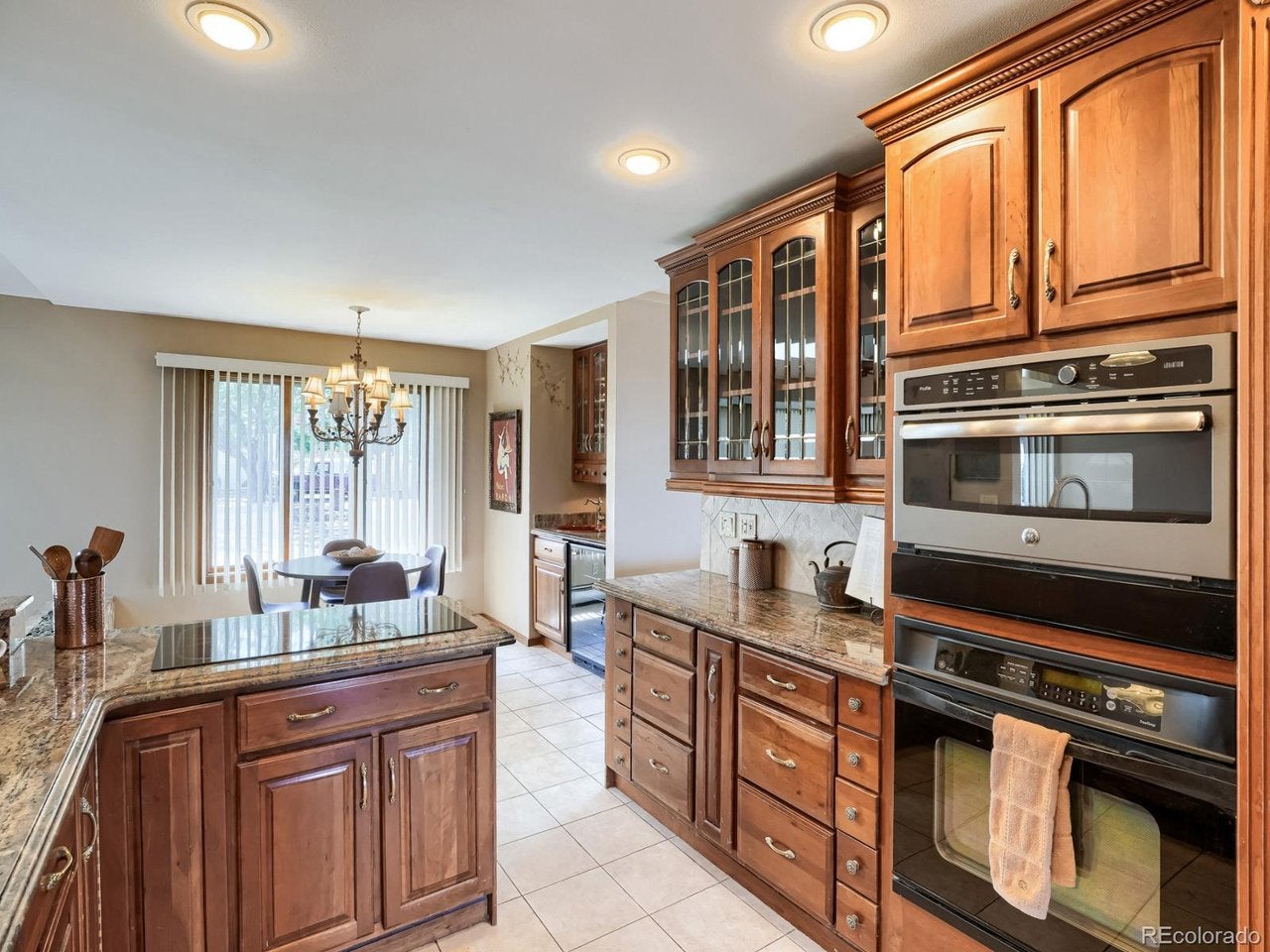14071 W Center Dr