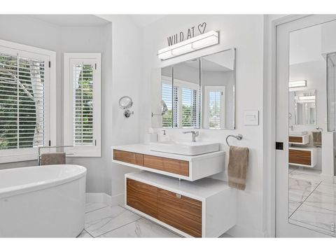 Tiny photo for 6249 Songbird Cir, Boulder, CO 80303 (MLS # 1056298)