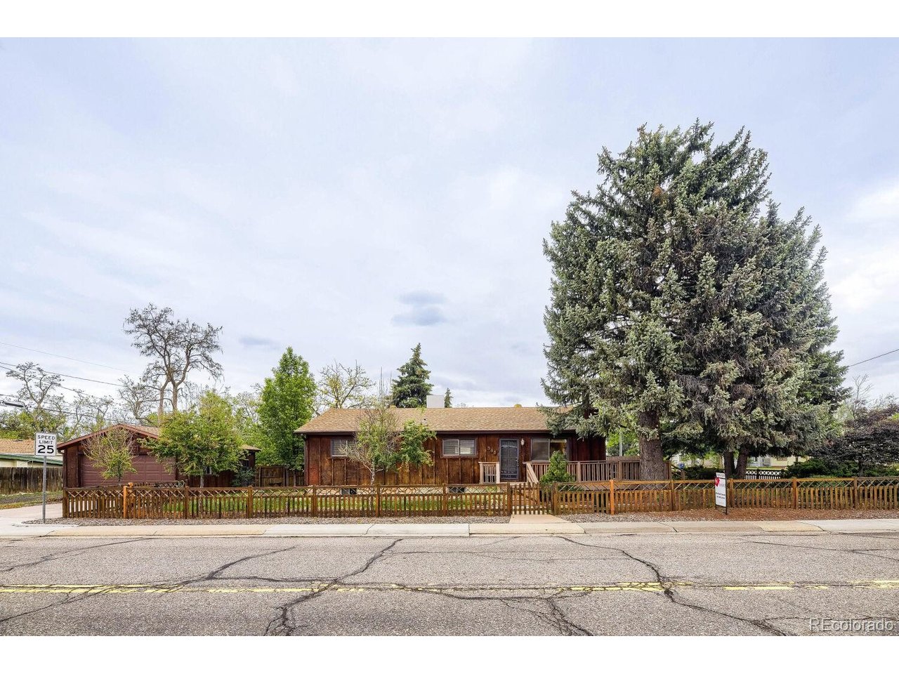 Photo 1 of 11 — 385 E Chenango Ave, Englewood, CO 80113