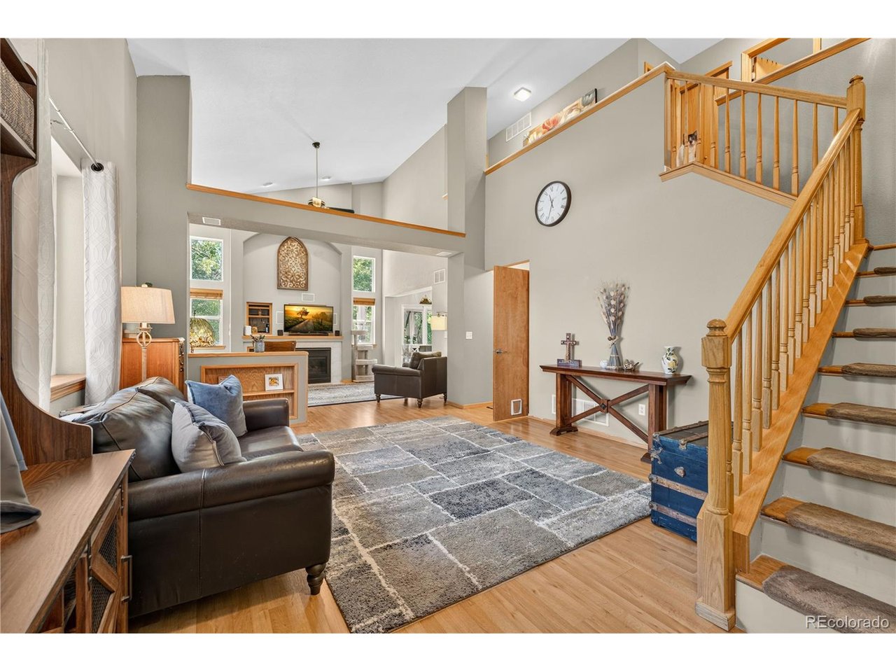 3401 Larkspur Dr