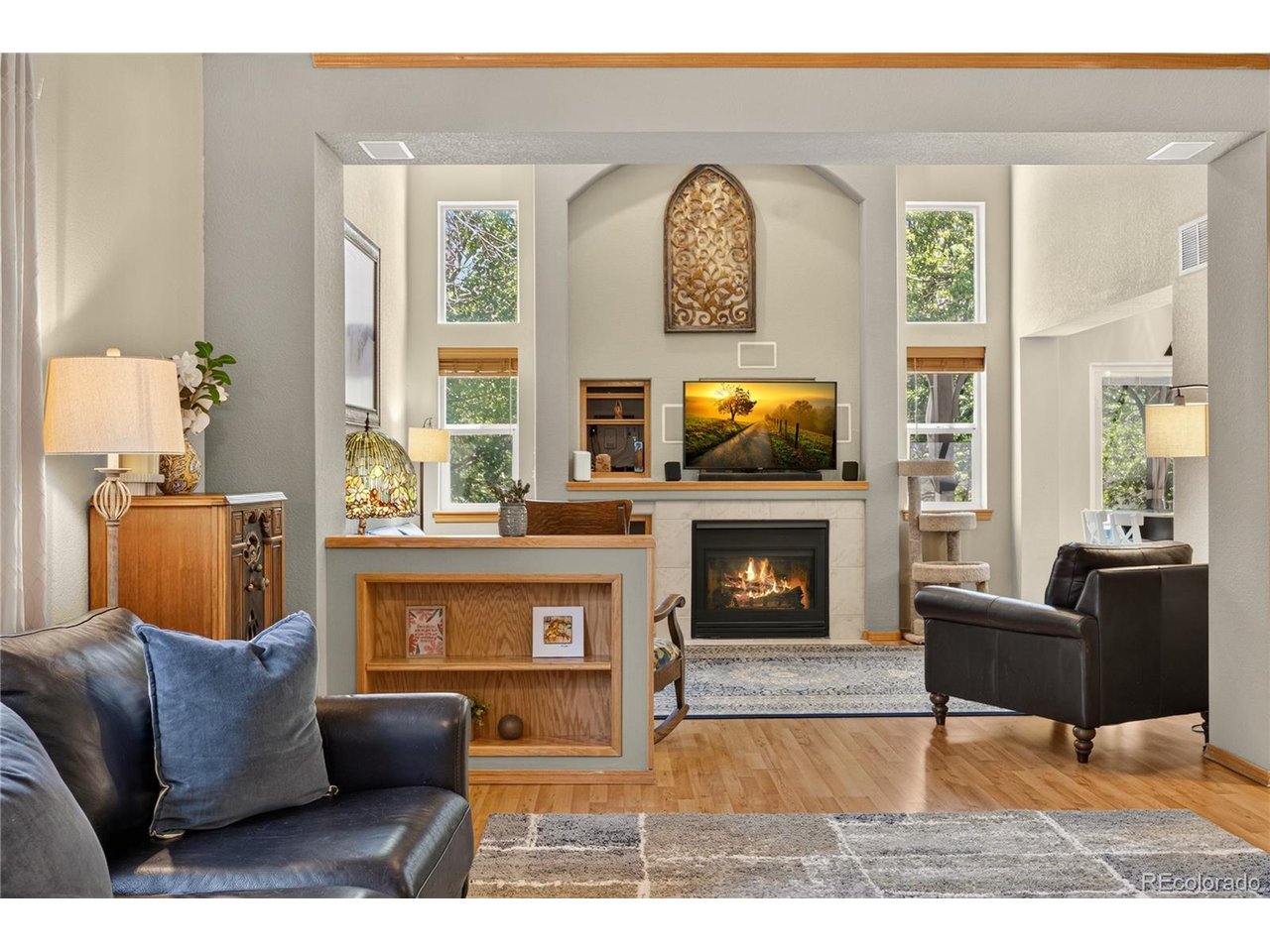 3401 Larkspur Dr