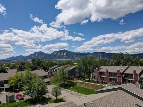 Photo of 2979 Eagle Way, Boulder, CO 80301 (MLS # 1060647)