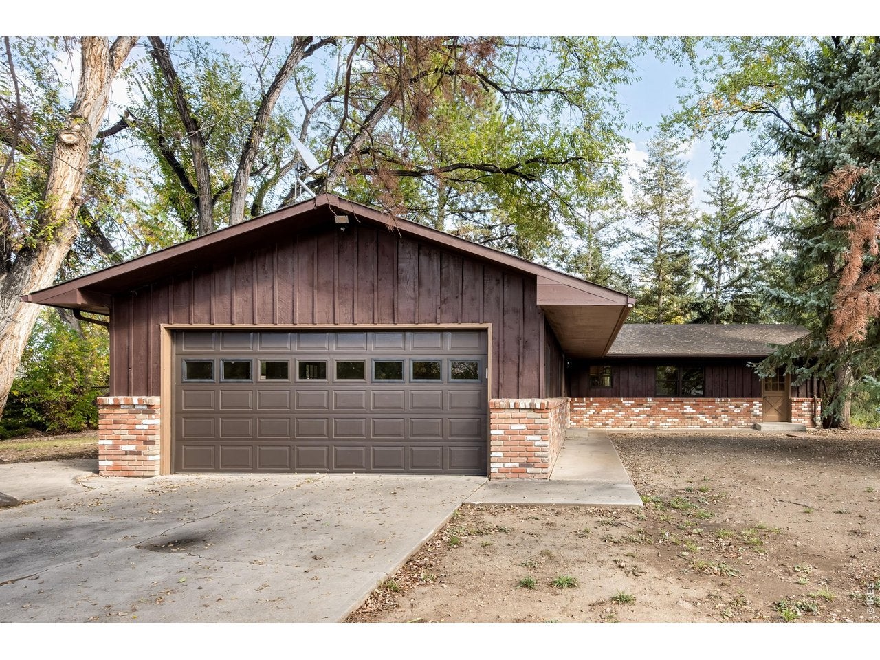 5511 Pioneer Rd