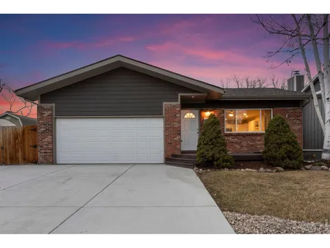 881 19th St SW, Loveland, CO 80537 - #: 1052602