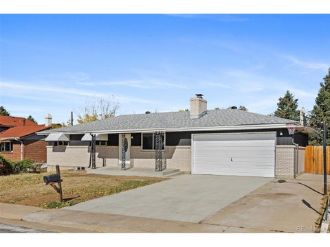 Tiny photo for 392 S Peoria Cir, Aurora, CO 80012 (MLS # 5040760)