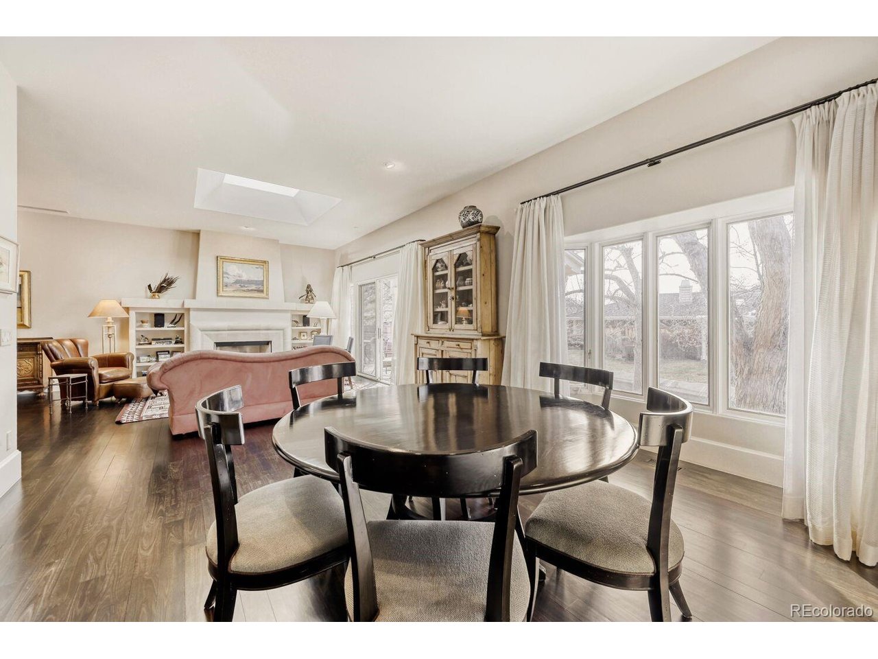 2552 E Alameda Ave 31