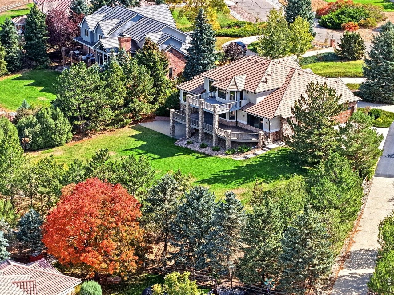 7705 Crestview Dr